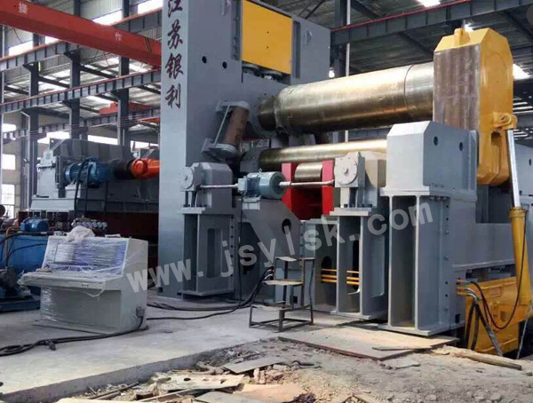 水平下調(diào)式卷板機(jī)