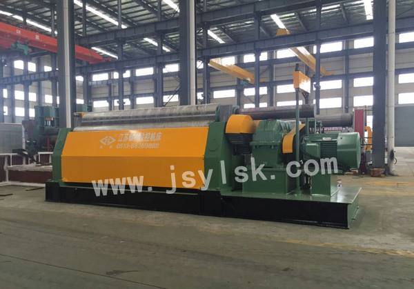 機(jī)械三輥對稱卷板機(jī)