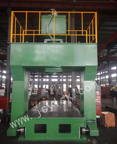 YL-78系列龍門式液壓機(jī)