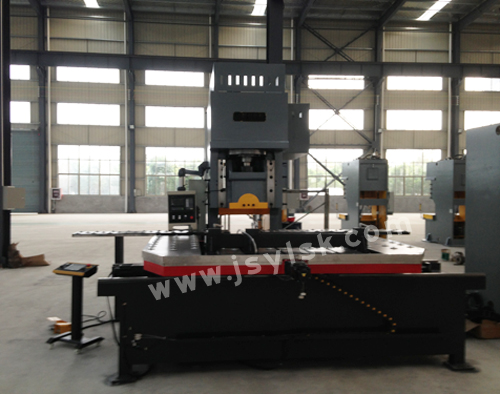 江蘇聯(lián)創(chuàng)數(shù)控機床有限公司