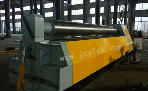 四輥卷板機(jī)