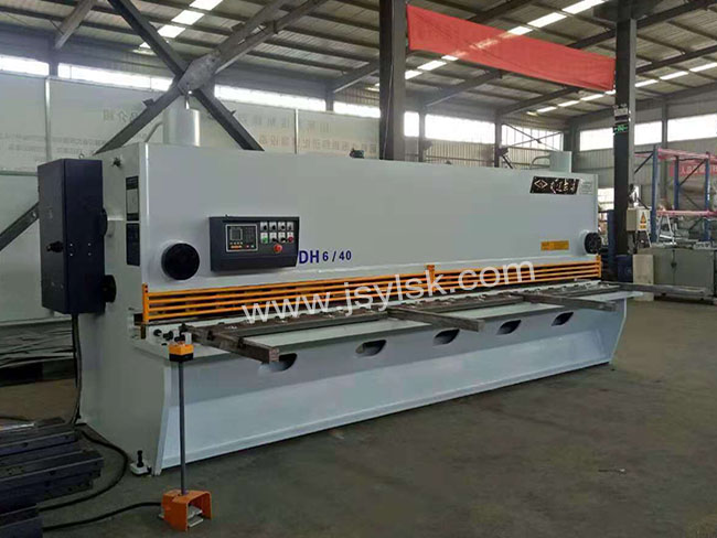 QC11Y-6*4000液壓剪板機(jī)